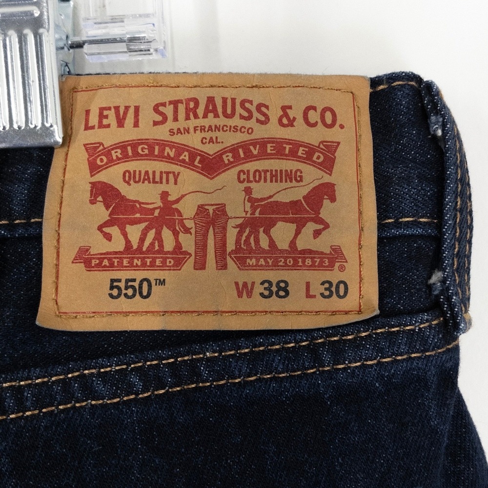 Levis 550 Relaxed Fit Jeans Men's 38x30 Dark Wash Straight Leg Denim Pants - Picture 12 of 12